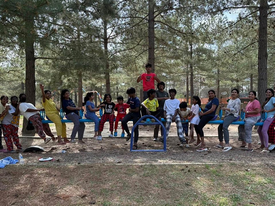 Families enjoying spring activities at Yogi Bear’s Jellystone Park™ Asheboro